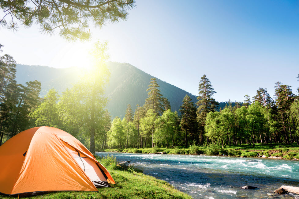 Top 7 Dos and Don’ts of Camping Every Beginner Should Know